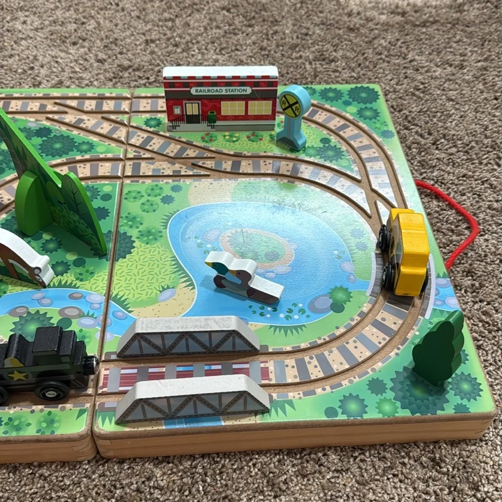 Melissa & Doug 17 piece take along Wooden Train Set. Complete!